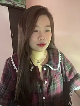 Snapshot of Bae1103 chatting on March 2026 08:06:02 AM Bae1103 online show from March 2026 08:06:02 AM