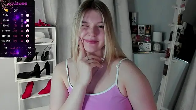 Rebecca Kelly online show from March 2026 01:53:01 AM