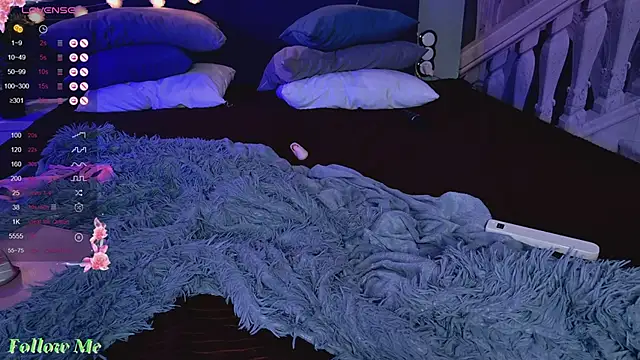 Liv Fay online show from March 2025 03:43:01 AM