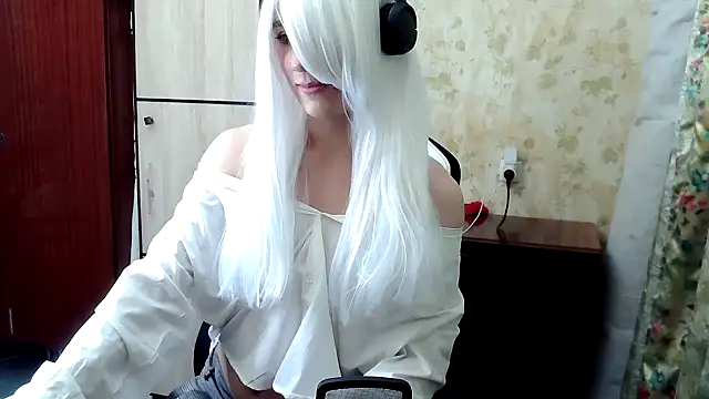 Snapshot of HilmarZ chatting on October 2025 05:14:02 PM HilmarZ online show from October 2025 05:14:02 PM