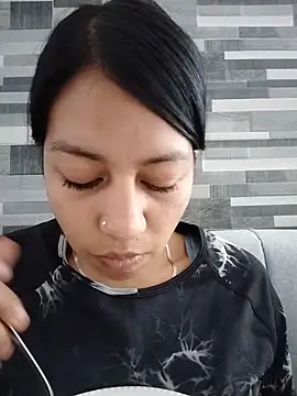 Tiphanydirty3 online show from June 2026 07:31:01 PM