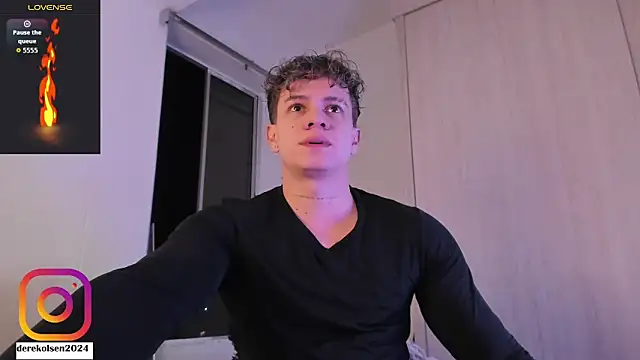 DerekOlsen online show from October 2025 02:12:02 AM