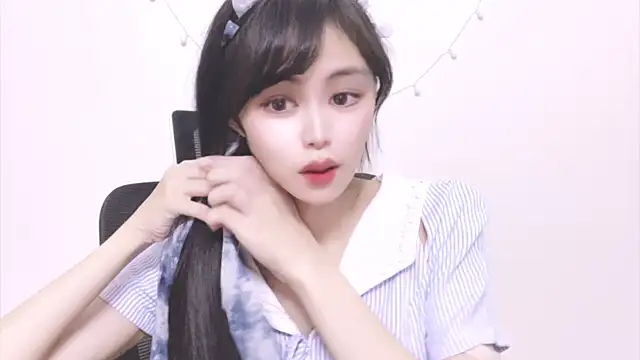 ---MIA--- online show from October 2025 02:14:01 PM