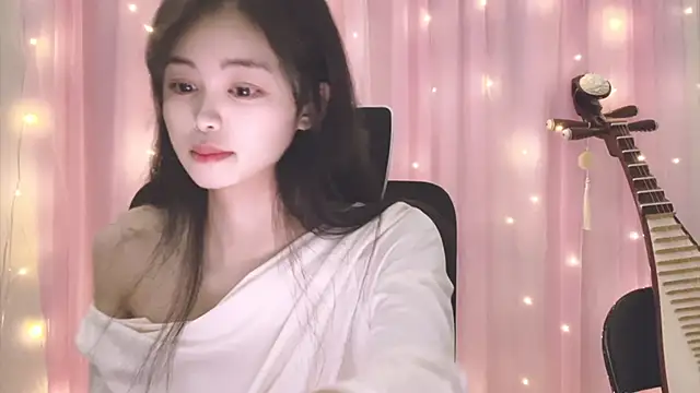 ---MIA--- online show from November 2025 02:41:01 PM