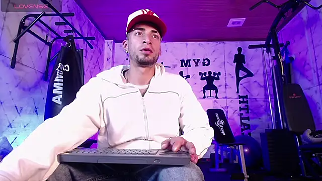 Snapshot of DrakeNeumann chatting on February 2026 03:57:02 AM DrakeNeumann online show from February 2026 03:57:02 AM