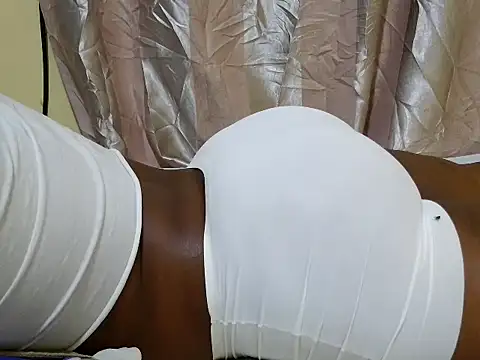 Snapshot of faista_jude chatting on February 2025 04:40:02 AM faista jude online show from February 2025 04:40:02 AM