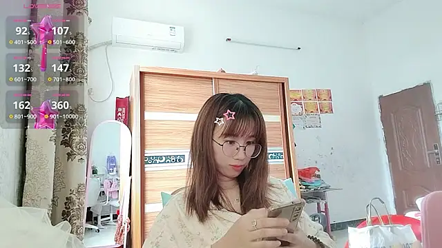 Lili 666 online show from May 2026 02:29:02 AM