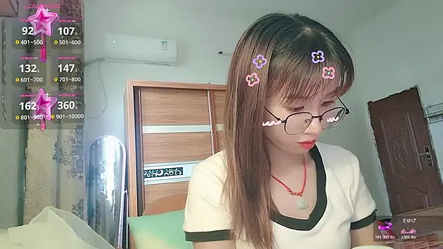 Lili 666 online show from June 2026 07:19:01 AM