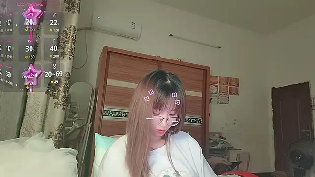 Lili 666 online show from June 2026 04:10:01 PM