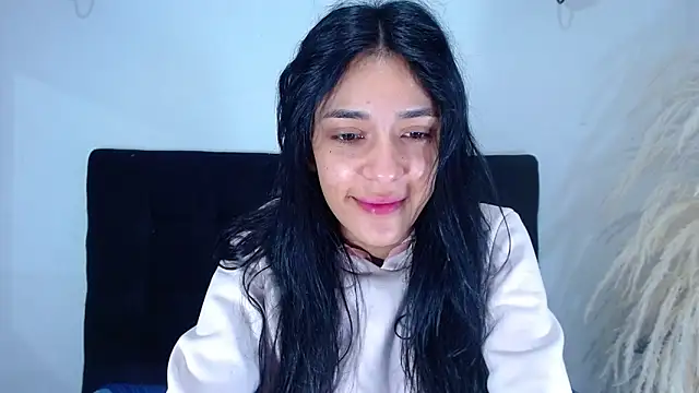 srta luciana online show from June 2026 12:04:02 PM