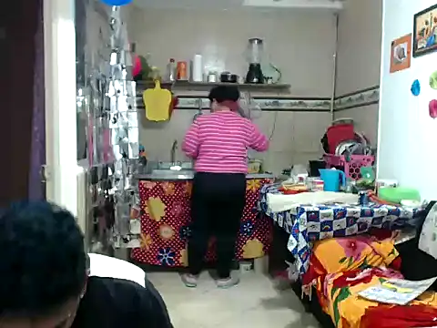 Boycuriousxxx online show from December 2024 03:05:01 PM