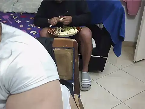 Boycuriousxxx online show from November 2025 12:21:01 AM