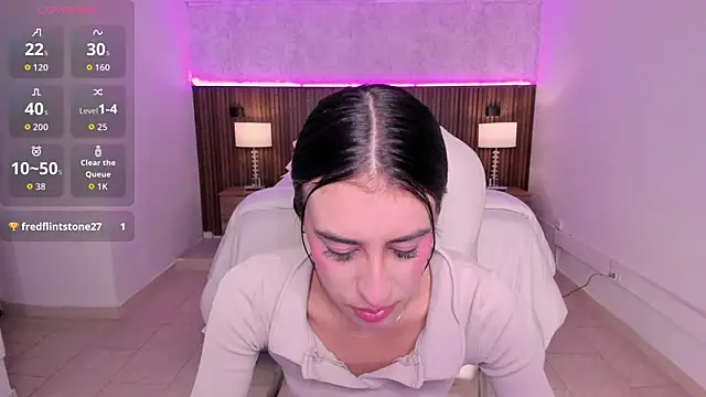 karlaa james online show from May 2026 11:06:01 AM