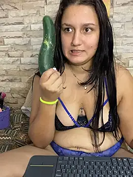 Snapshot of saray_gomez22 chatting on February 2025 02:11:02 AM saray gomez22 online show from February 2025 02:11:02 AM