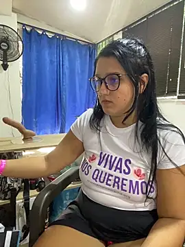 Snapshot of saray_gomez22 chatting on February 2025 08:07:02 PM saray gomez22 online show from February 2025 08:07:02 PM
