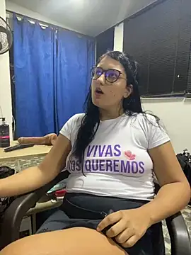 Snapshot of saray_gomez22 chatting on March 2025 01:00:02 AM saray gomez22 online show from March 2025 01:00:02 AM