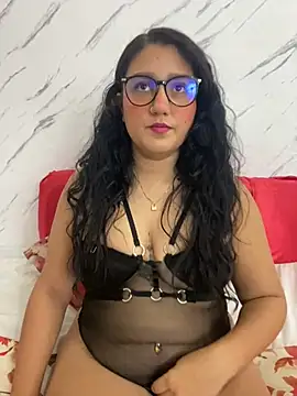 Snapshot of saray_gomez22 chatting on March 2025 03:09:02 AM saray gomez22 online show from March 2025 03:09:02 AM