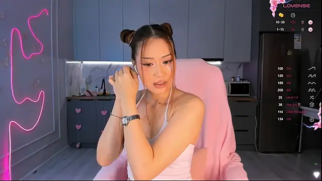 carpe diemmm online show from November 2025 02:21:02 AM