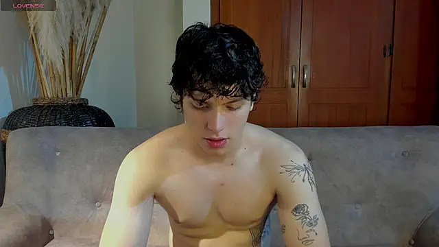 Snapshot of bravoboreal chatting on September 2025 08:01:01 PM bravoboreal online show from September 2025 08:01:01 PM