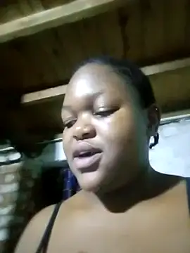 Snapshot of Sexymamibo chatting on March 2025 08:37:01 PM Sexymamibo online show from March 2025 08:37:01 PM