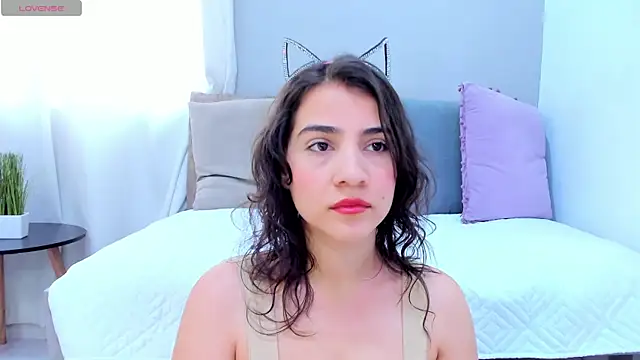 Snapshot of Miranda_doll_ chatting on March 2025 12:25:01 PM Miranda doll online show from March 2025 12:25:01 PM