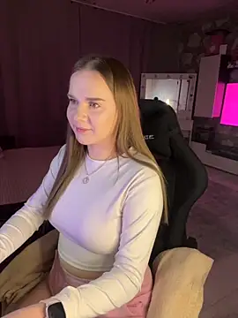 Snapshot of Lexi_noah chatting on November 2025 09:20:01 PM Lexi noah online show from November 2025 09:20:01 PM