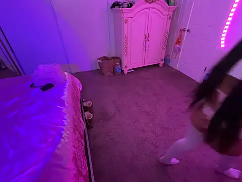 Snapshot of Onlypawzz chatting on March 2026 02:17:01 AM Onlypawzz online show from March 2026 02:17:01 AM