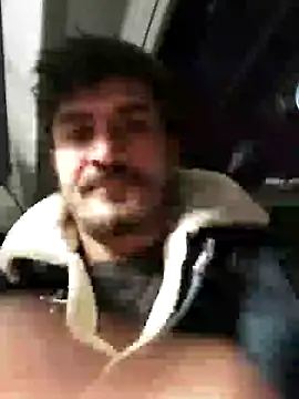 Snapshot of Analcholic chatting on December 2024 05:17:02 AM Analcholic online show from December 2024 05:17:02 AM