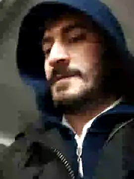 Snapshot of Analcholic chatting on December 2024 08:04:01 PM Analcholic online show from December 2024 08:04:01 PM