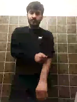 Snapshot of Analcholic chatting on December 2024 11:34:02 AM Analcholic online show from December 2024 11:34:02 AM