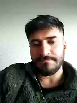 Snapshot of Analcholic chatting on December 2024 01:44:02 PM Analcholic online show from December 2024 01:44:02 PM