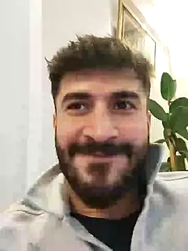 Snapshot of Analcholic chatting on December 2024 05:37:02 PM Analcholic online show from December 2024 05:37:02 PM