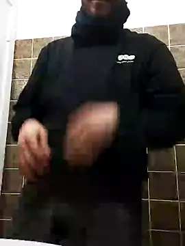 Snapshot of Analcholic chatting on January 2025 02:32:01 PM Analcholic online show from January 2025 02:32:01 PM