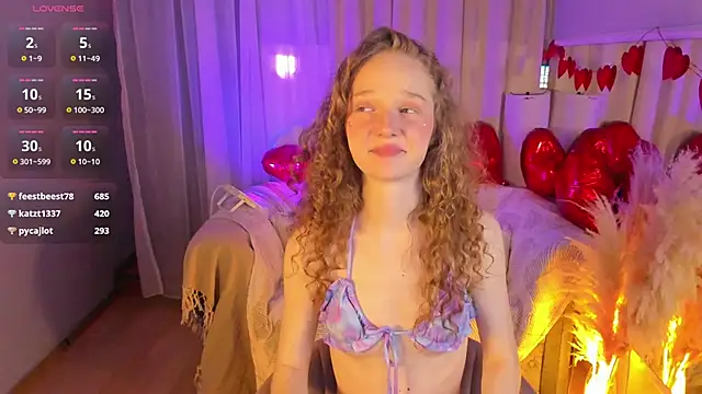 Snapshot of _Rose_Charming_ chatting on February 2025 12:58:02 AM Rose Charming online show from February 2025 12:58:02 AM