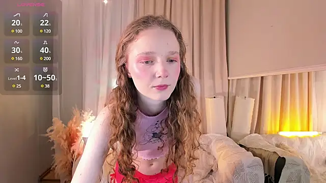 Snapshot of _Rose_Charming_ chatting on February 2025 04:30:02 PM Rose Charming online show from February 2025 04:30:02 PM