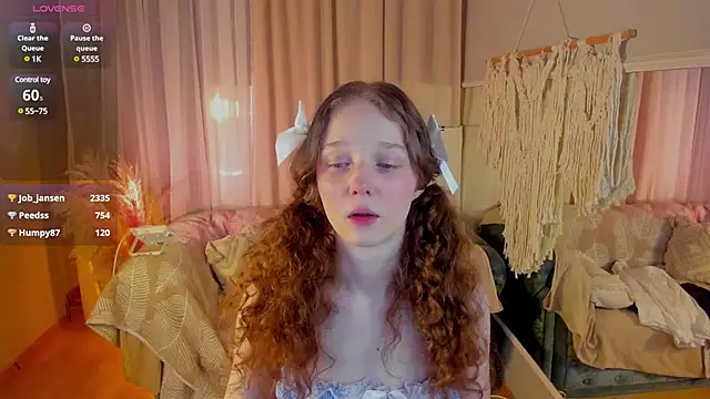 Snapshot of _Rose_Charming_ chatting on March 2025 12:54:02 AM Rose Charming online show from March 2025 12:54:02 AM