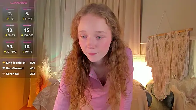 Snapshot of _Rose_Charming_ chatting on March 2025 04:01:01 AM Rose Charming online show from March 2025 04:01:01 AM