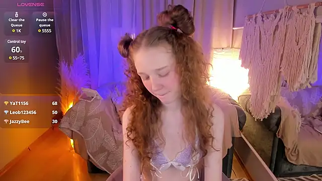 Snapshot of _Rose_Charming_ chatting on March 2025 01:04:01 AM Rose Charming online show from March 2025 01:04:01 AM