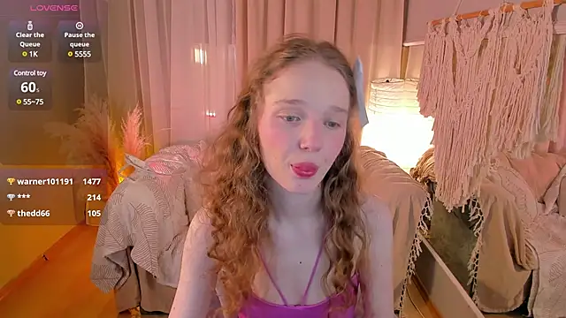 Snapshot of _Rose_Charming_ chatting on March 2025 12:58:02 AM Rose Charming online show from March 2025 12:58:02 AM