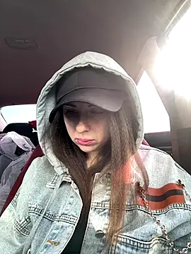 Snapshot of Marii_Ann chatting on November 2025 10:16:01 AM Marii Ann online show from November 2025 10:16:01 AM