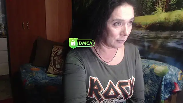 Snapshot of RositaSky chatting on December 2024 10:31:01 PM RositaSky online show from December 2024 10:31:01 PM