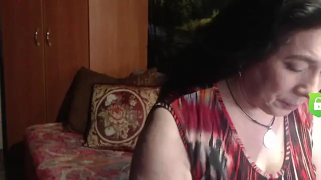 Snapshot of RositaSky chatting on February 2025 11:33:02 AM RositaSky online show from February 2025 11:33:02 AM