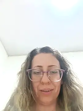 Snapshot of miss_hanna07 chatting on February 2025 10:42:02 PM miss hanna07 online show from February 2025 10:42:02 PM