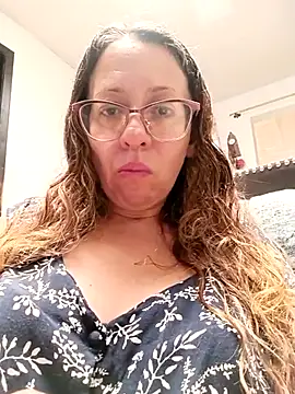 Snapshot of miss_hanna07 chatting on September 2025 04:29:01 PM miss hanna07 online show from September 2025 04:29:01 PM