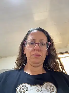 miss hanna07 online show from October 2025 05:56:01 PM