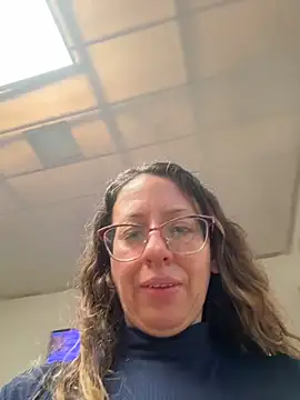 miss hanna07 online show from October 2025 03:24:01 PM