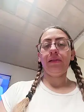 miss hanna07 online show from November 2025 05:23:01 PM