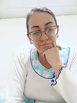 miss hanna07 online show from June 2026 11:24:01 PM