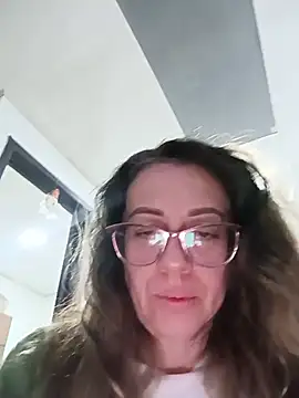 miss hanna07 online show from June 2026 01:54:02 AM