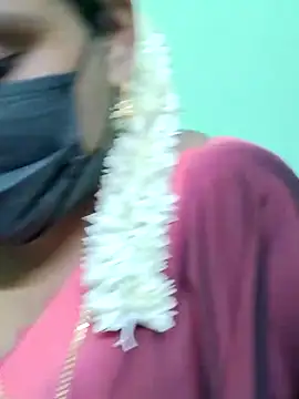 Snapshot of malliga98 chatting on January 2025 06:02:01 PM malliga98 online show from January 2025 06:02:01 PM